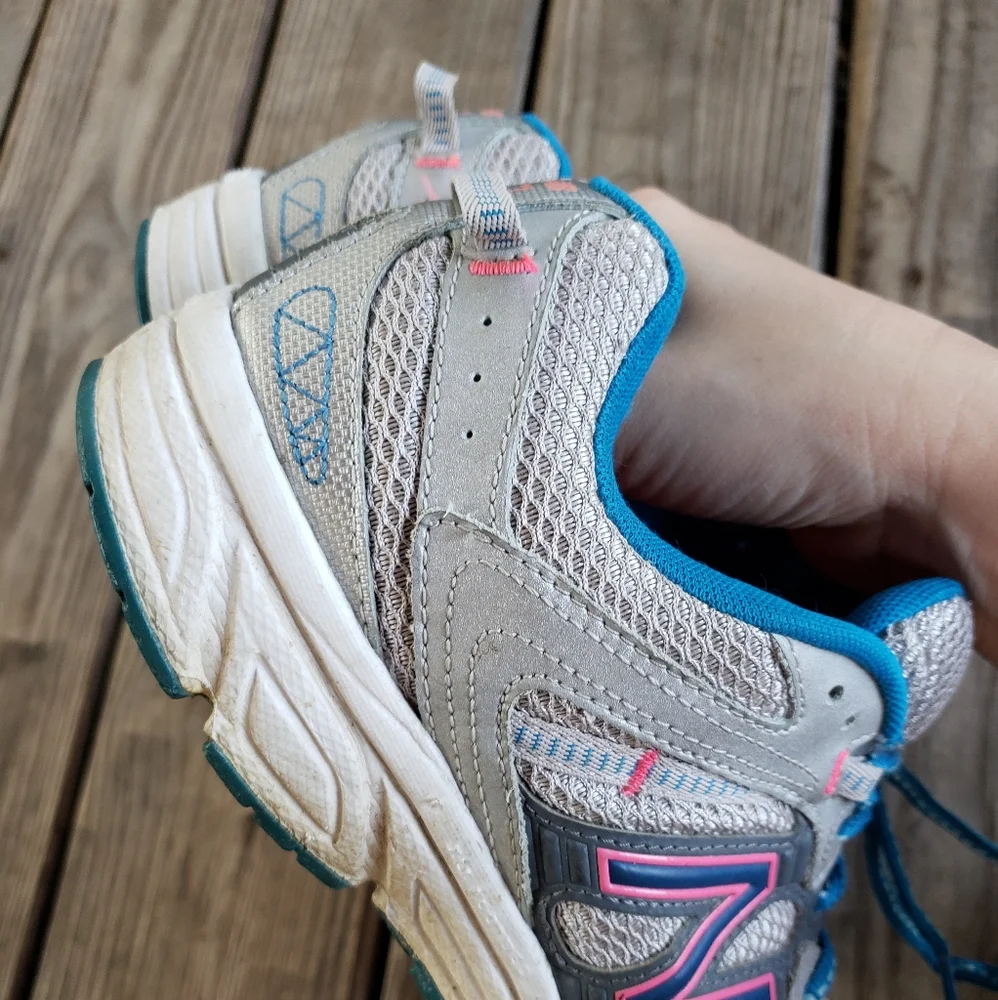 Women’s Light Gray and Blue Running Sneakers - New Balance